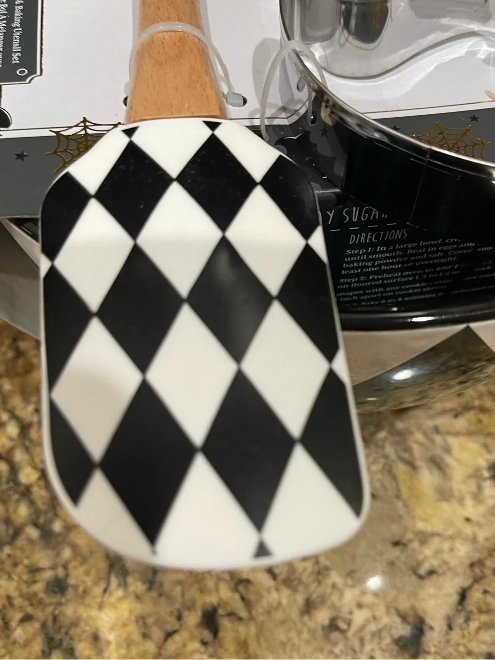 Bakeshop Masterclass mixing bowl, spatula & cookie cutters Harlequin design -NEW